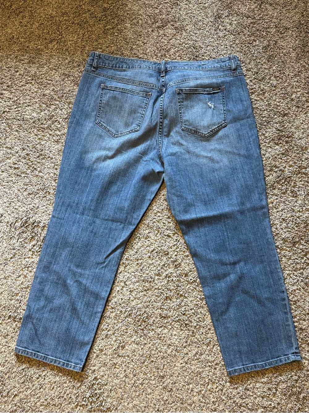 Jennifer Lopez Distressed Boyfriend Jeans - Medium Blue - Picture 2 of 2